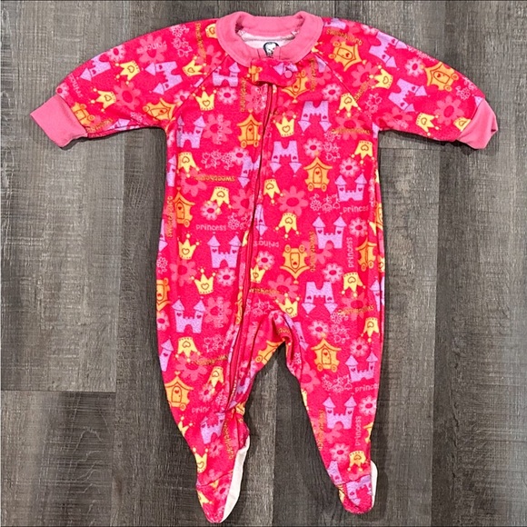 Gerber Other - 💞 Baby Girl 6 Month Pink “Princess” Footie Pajamas